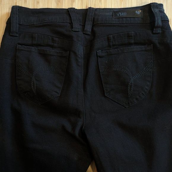 YMI High Rise Black Distressed Jeans Perfect Condition Sized 7 - Picture 7 of 10